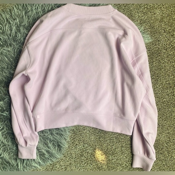 NWOT Lululemon Ribbed Softstreme Crewneck - Picture 5 of 6